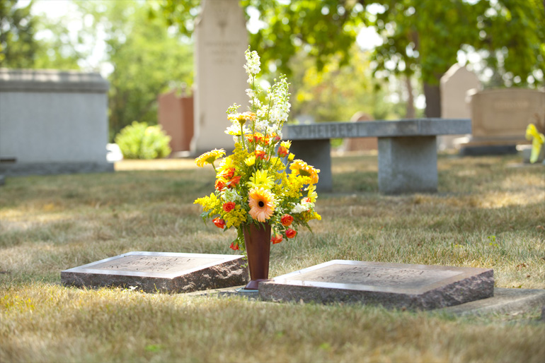 Cemetery Flower Vases, Cemetery Vases, ForeverSafe Vases, Theft Deterrent Cemetery Vases